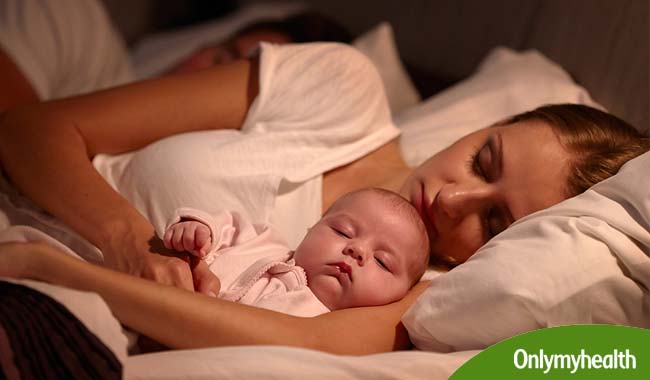 शिशु को सुलाती हैं अपने साथ तो ध्यान रखें ये 5 बातें